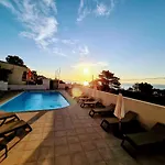 Canella Hotel apartamentowy 4*