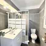 Canella Hotel apartamentowy Sari-Solenzara